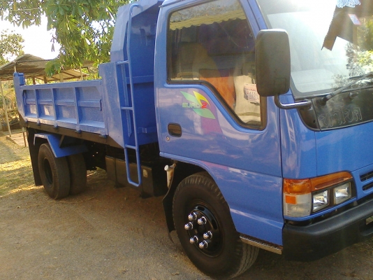 เสี่ยใหญ่ใจถึง เชียงราย มัดจำกางอากาศแล้วคับ เปลี่ยงแปลงจะแจ้งให้ทราบ NPR 120แรงห้างแท้ปี39 หัวการ์ตูน รถสวยจริงๆคับ เครื่องเกียร์แน่นดีมากไม่มีเยิ้ม คัชชีสวยหมุดครบทุกตัว  ช่วงล่าง