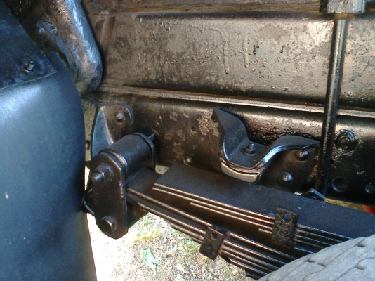 เสี่ยใหญ่ใจถึง เชียงราย มัดจำกางอากาศแล้วคับ เปลี่ยงแปลงจะแจ้งให้ทราบ NPR 120แรงห้างแท้ปี39 หัวการ์ตูน รถสวยจริงๆคับ เครื่องเกียร์แน่นดีมากไม่มีเยิ้ม คัชชีสวยหมุดครบทุกตัว  ช่วงล่าง