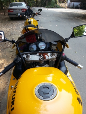 ขาย 2 คัน gsxr 750srad ทะเบียน 168000 superfour 2 ท่อคู่เเต่งเต็มๆ สรรพสามิตร 88500