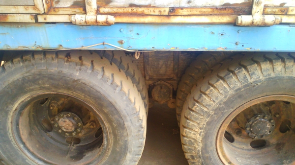 สิบล้อ HINO KT920 รถใช้งานปกติดี มีทะเบียน ลดราคารับซัมเมอร์ จากปกติ 450,000 บาท.