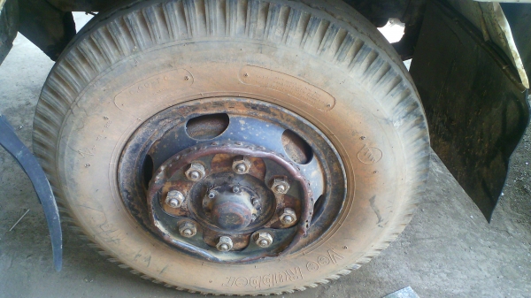 สิบล้อ HINO KT920 รถใช้งานปกติดี มีทะเบียน ลดราคารับซัมเมอร์ จากปกติ 450,000 บาท.