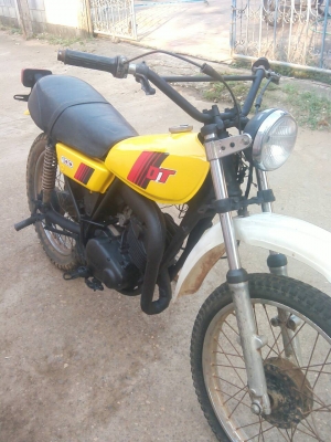 ขาย yamaha dt  100  มีทะเบีบน