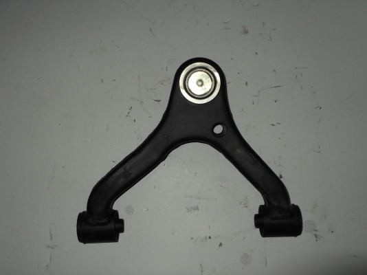 ปีกนก TOYOTA รุ่น VIGO บน 2WD