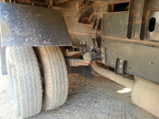 รถอีซูซุ 6 ล้อดั้ม FRR  210 แรงม้า. ปี 53  ( รถวิ่ง 15x,xxx กม. )  สนใจติดต่อ 081 - 6079515