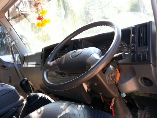 รถอีซูซุ 6 ล้อดั้ม FRR  210 แรงม้า. ปี 53  ( รถวิ่ง 15x,xxx กม. )  สนใจติดต่อ 081 - 6079515