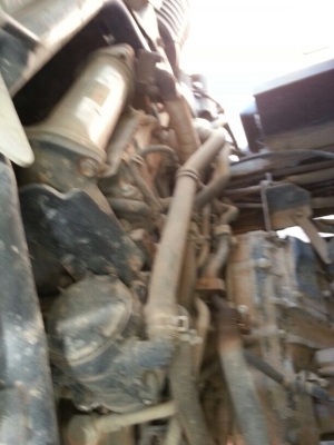 รถอีซูซุ 6 ล้อดั้ม FRR  210 แรงม้า. ปี 53  ( รถวิ่ง 15x,xxx กม. )  สนใจติดต่อ 081 - 6079515