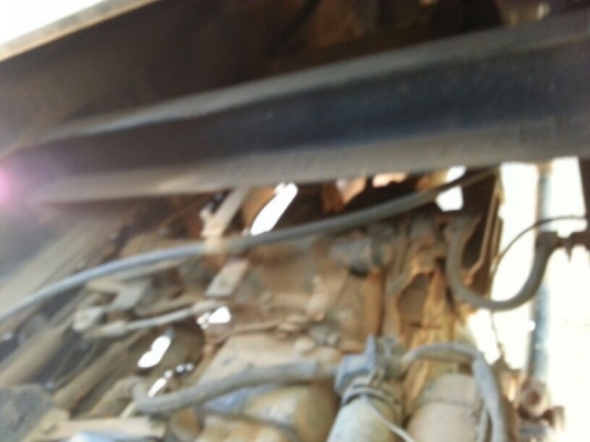 รถอีซูซุ 6 ล้อดั้ม FRR  210 แรงม้า. ปี 53  ( รถวิ่ง 15x,xxx กม. )  สนใจติดต่อ 081 - 6079515