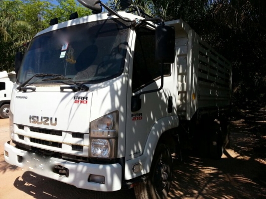 รถอีซูซุ 6 ล้อดั้ม FRR  210 แรงม้า. ปี 53  ( รถวิ่ง 15x,xxx กม. )  สนใจติดต่อ 081 - 6079515