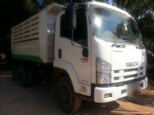 รถอีซูซุ 6 ล้อดั้ม FRR  210 แรงม้า. ปี 53  ( รถวิ่ง 15x,xxx กม. )  สนใจติดต่อ 081 - 6079515