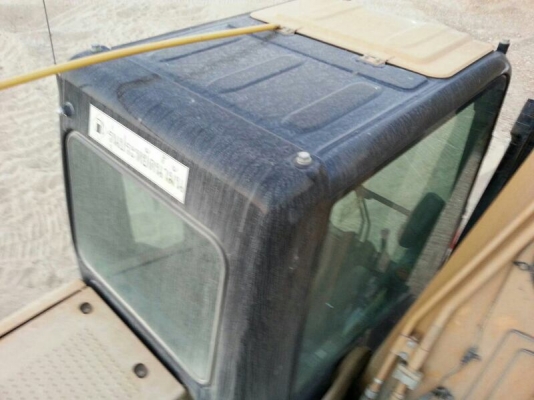 รถแบคโฮ  CAT  320D   ( รถทำงาน 3,1xx ซม. )    สนใจติดต่อ 081 - 6079515