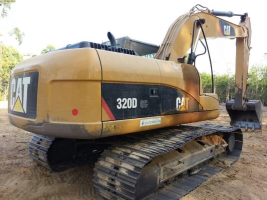 รถแบคโฮ  CAT  320D   ( รถทำงาน 3,6xx ซม. )   ( รถสวย. )  สนใจติดต่อ 081 - 6079515