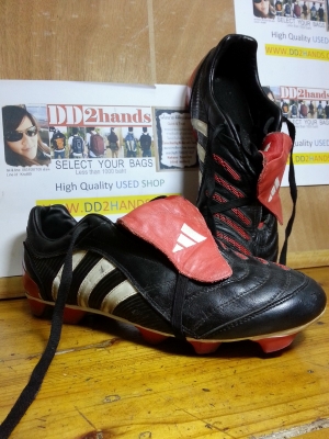 รองเท้าสตั๊ท  มือสองของแท้ งามๆ  .... หลายคู่ครับ