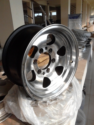 ขาย MAG 15 X 7.5 4 WD. ติดต่อ.081-427-3941 ขาย MAG 15 X 7.5 4 WD. ติดต่อ.081-427-3941