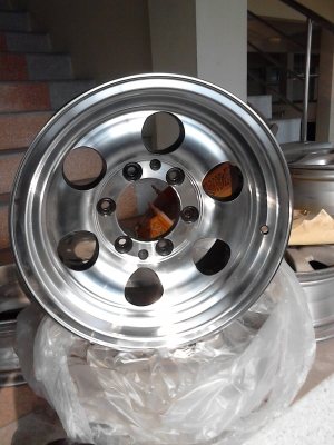ขาย MAG 15 X 7.5 4 WD. ติดต่อ.081-427-3941 ขาย MAG 15 X 7.5 4 WD. ติดต่อ.081-427-3941