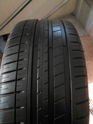 225/45R17 MICHELIN Pirot S port 3 สภาาพสวยมาก หนาเท่าภาพเเรก ทั้ง 4 เส้น TEL.081-427-3941 225/45R17 MICHELIN Pirot S port 3 สภาาพสวยมาก หนาเท่าภาพเเรก ทั้ง 4 เส้น TEL.081-427-3941