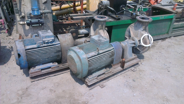 Sell> ขายปั้มน้ำสเตนเลสพร้อมมอเตอร์ 30 แรง ใช้งานได้ทันทีครับ เข้า 10.5" นิ้ว ออก 6" นิ้ว ครับ มี 3 ตัว กำแพงแสน นครปฐมครับ