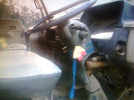 หกล้อดั้ม มิตซู115แรง เกียร์ใหญ่ Fหน้าFหลัง ยาง8.25 รถใช้งานได้ดีครับ หกล้อดั้ม มิตซู115แรง เกียร์ใหญ่ Fหน้าFหลัง ยาง8.25 รถใช้งานได้ดีครับ