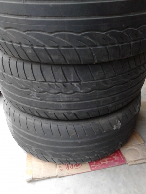 DUNLOP  SP SPORT 01  มี ชุด 4 เส้น TEL.081-427-3941