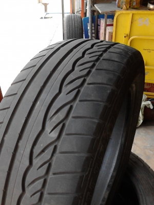 DUNLOP  SP SPORT 01  มี ชุด 4 เส้น TEL.081-427-3941