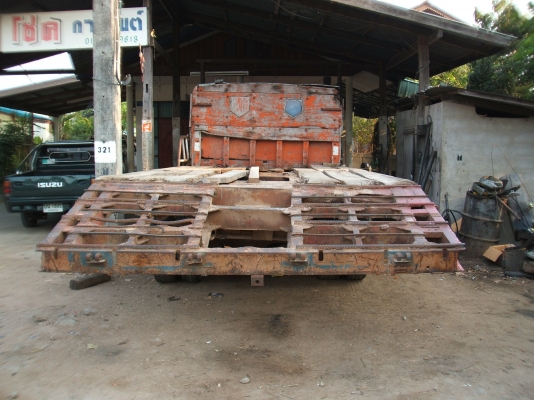 ขายรถเทรลเลอร์บรรทุกหัวยาว 2 เพลา ขึ้นแม็คโคร 200 ได้