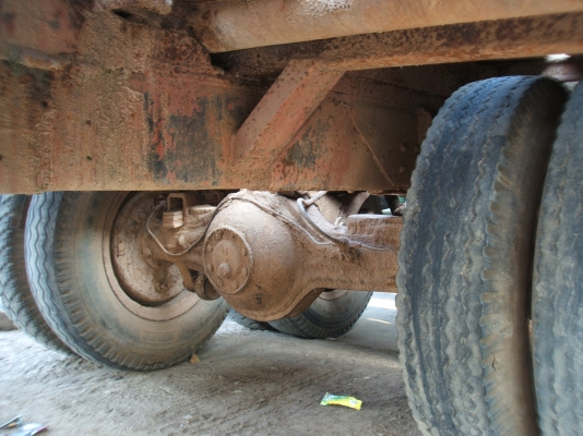 ขายรถเทรลเลอร์บรรทุกหัวยาว 2 เพลา ขึ้นแม็คโคร 200 ได้