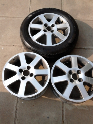 ขาย MAG  ขนาด 4 รู 100 15 X 6 JJ.  ติดต่อ.081-427-3941