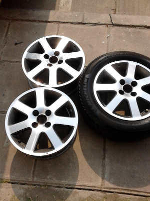 ขาย MAG  ขนาด 4 รู 100 15 X 6 JJ.  ติดต่อ.081-427-3941