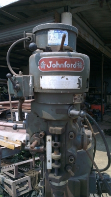 Sell> ขายมิลลิ่งมือสอง M 2 ยี่ห้อ Johnford Taiwan มีออโต้ ซ้าน-ขวา พร้อมตัวหยุดอัตโนมัติ