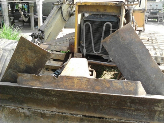 ขายด่วน รถแทรคเตอร์ d 20 - 6