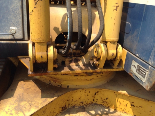 ขาย เเบคโฮ komatsu pc120-5 รถเก่านอกเเท้ไม่เคยทำงานในไทย ขาย เเบคโฮ komatsu pc120-5 รถเก่านอกเเท้ไม่เคยทำงานในไทย