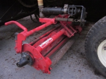 ขาย- รถตัดหญ้า ตัดกรีน สนาม JACOBSEN: เครื่องดีเซล 3 สูบ 5 แก็งค์ พร้อมใช้งาน