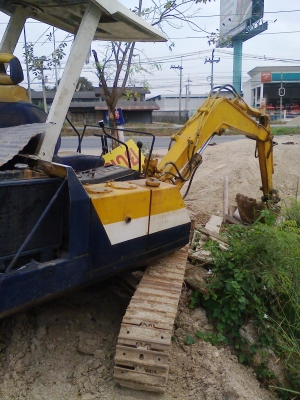 ขายแมคโค pc20-5 ราคา 150,000 บาท