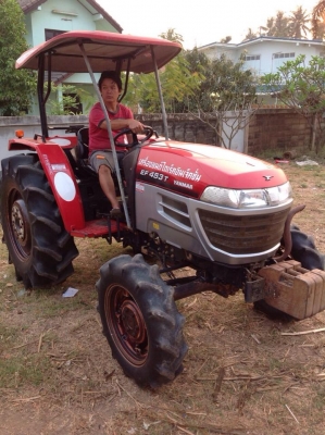 แทรกเตอร์ยันม่าร์ 45 แรง โฟว์วิน สภาพดีเดิมๆ ทั้งคัน พร้อมใช้งาน นำไปใช้เเล้วไม่ผิดหวัง พร้อมจอบหมุน