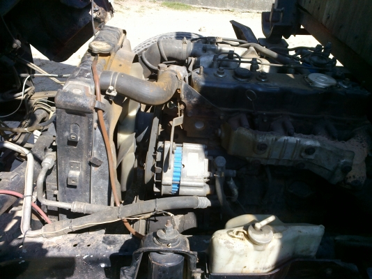 ISUZU NPR57L  100 แรง พวงมาลัย เพาเวอร์ กระบะปูเหล็กยางเต็ม 6 เส้น ซัซซี่สวยๆ