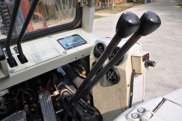 ขายFORKLIFT NISSAN2ตัน(ติดแอร์) สภาพสวยเดิมจากญี่ปุ่นยังไม่เคยใช้านในไทย 149,000เท่านั้น!!!