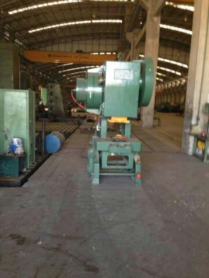 ขายครับขายเครื่องปั้มเดินเฟือง 100 ตัน สภาพสวย เกือบใหม่ พร้อมใช้ 220000 บาท 0814583376 ช่างเอก มีบริการจัดส่งทั่วประเทศ ขายครับขายเครื่องปั้มเดินเฟือง 100 ตัน สภาพสวย เกือบใหม่ พร้อมใช้ 220000 บาท 0814583376 ช่างเอก มีบริการจัดส่งทั่วประเทศ