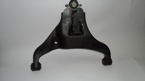 ปีกนก ISUZU รุ่น DMAX 2012 ล่าง 2 WD