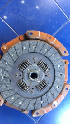 ขายคลัชNISSAN BIG M มีหลายรุ้นครับราคาบ้านๆคุณภาพเกินตัวหวีปรับความแข็ง+แผ่นคลัชกลึ่งทองแดงผสมใช้สำหรับรถที่เซ็ดโบ ที่คลัชลื้นถ้าเอาไม่อยู่ยินดีคืนเงิน ขายคลัชNISSAN BIG M มีหลายรุ้นครับราคาบ้านๆคุณภาพเกินตัวหวีปรับความแข็ง+แผ่นคลัชกลึ่งทองแดงผสมใช้สำหรับรถที่เซ็ดโบ ที่คลัชลื้นถ้าเอาไม่อยู่ยินดีคืนเงิน