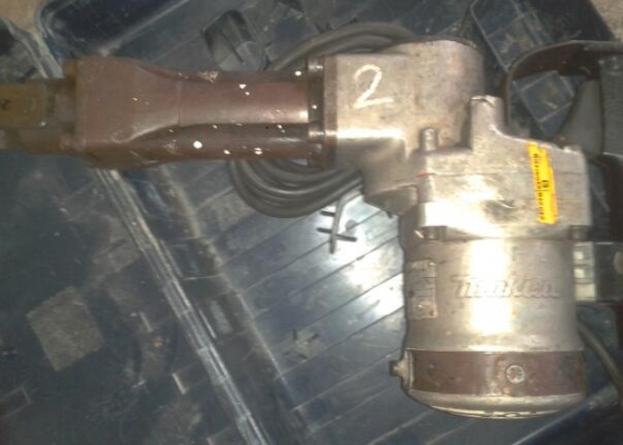 ขายแย็กmakitaรุ่นHM1201