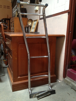 บันไดขึ้นหลังคารถ Ford Everest โฉมปี 07-09