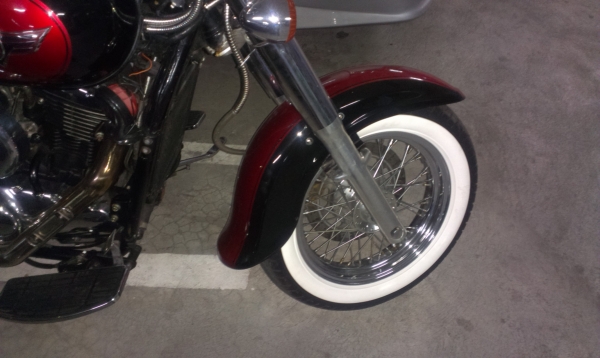 ต้องการขาย ต่อรองราคากันได้kawasaki vulcan400 คลาสิคปี 99 ทะเบียน เเต่งสวย