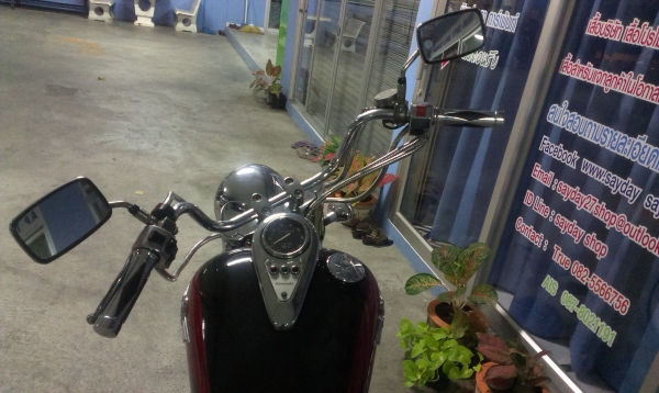 ต้องการขาย ต่อรองราคากันได้kawasaki vulcan400 คลาสิคปี 99 ทะเบียน เเต่งสวย