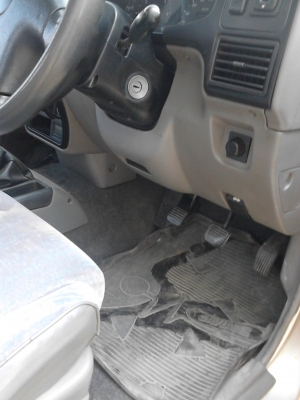 ISUZU DRAGON EYE (SPACECAB THE GOLDENPOWER) ปี2000 เกียร์ธรรมดา TURBO เครื่อง 2500 CC.สุดประหยัด เก็บไว้ดูแล ซ่อมง่ายถึงใหนถึงกัน TEL.081-427-3941 ISUZU DRAGON EYE (SPACECAB THE GOLDENPOWER) ปี2000 เกียร์ธรรมดา TURBO เครื่อง 2500 CC.สุดประหยัด เก็บไว้ดูแล ซ่อมง่ายถึงใหนถึงกัน TEL.081-427-3941