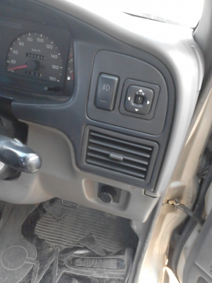 ISUZU DRAGON EYE (SPACECAB THE GOLDENPOWER) ปี2000 เกียร์ธรรมดา TURBO เครื่อง 2500 CC.สุดประหยัด เก็บไว้ดูแล ซ่อมง่ายถึงใหนถึงกัน TEL.081-427-3941 ISUZU DRAGON EYE (SPACECAB THE GOLDENPOWER) ปี2000 เกียร์ธรรมดา TURBO เครื่อง 2500 CC.สุดประหยัด เก็บไว้ดูแล ซ่อมง่ายถึงใหนถึงกัน TEL.081-427-3941