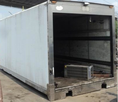 ตู้ห้องเย็น ติดรถ6 ล้อ