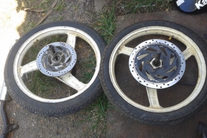 ขายแยกอะไหล่ รถเซอร์ปีโก้ มีครบทั้งคัน แยกขายเล่มทะเบียนด้วยทะเบียน56ชุดโอนครบ บัตรประชาชนไม่ขาดพร้อมโอน