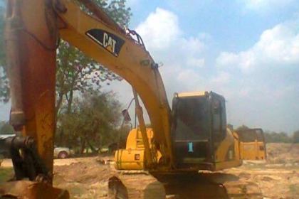 รถแบคโฮ CAT 320C เครื่องดี ปั้มดี รถมีทะเบียน