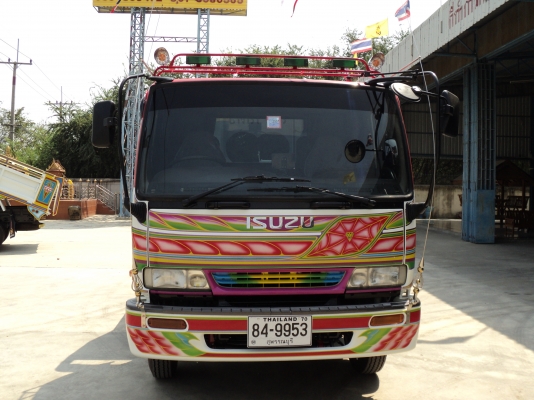 อีซูซุ 10 ล้อ(ล้อเล็ก)กระบะบรรทุกรถเกี่ยวข้าว รถตีดิน