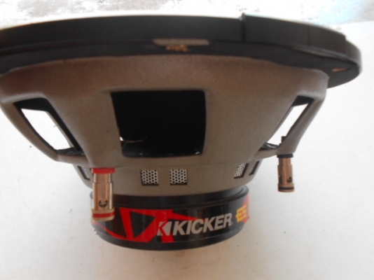 ลำโพง10นิ้ว KICKER E5 1ข้าง