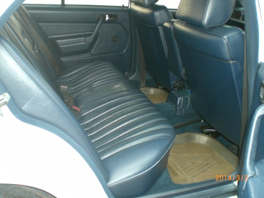 BENZ 190E เกียร์ธรรมดา สภาพสวยมาก ใช้น้อย 9xxxx km.แท้ๆ